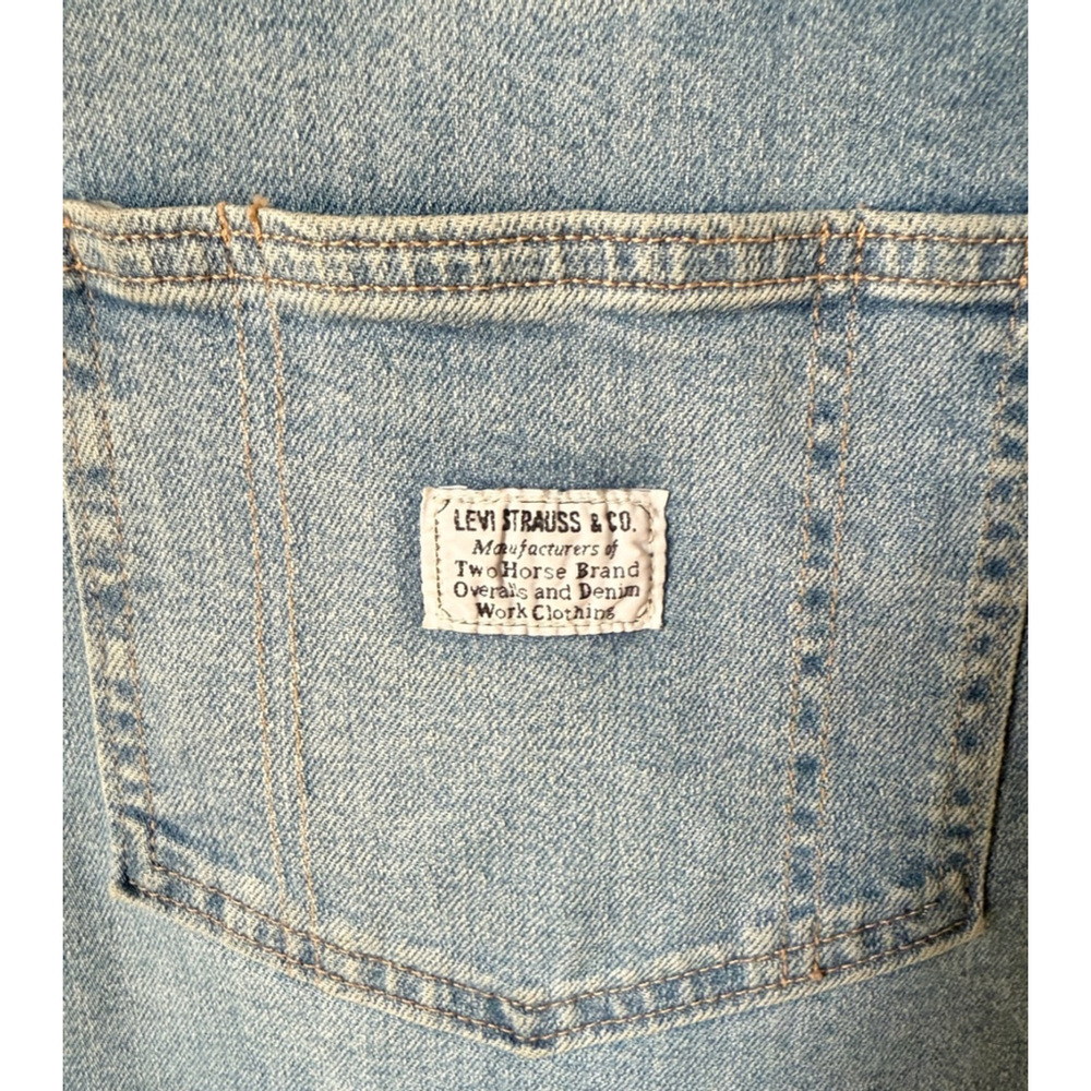 Levi’s overall shorts - Picture 3 of 7